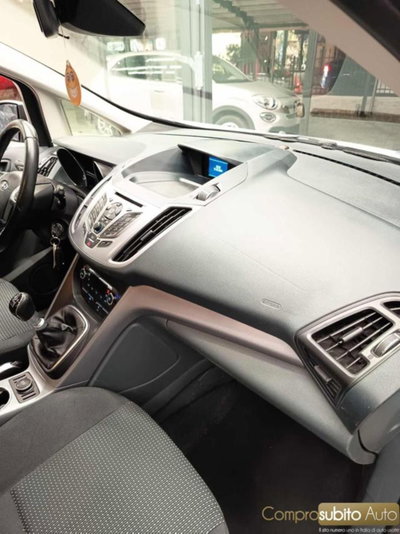Ford C-Max 1.0 EcoBoost 125CV Start&Stop Titanium (9)