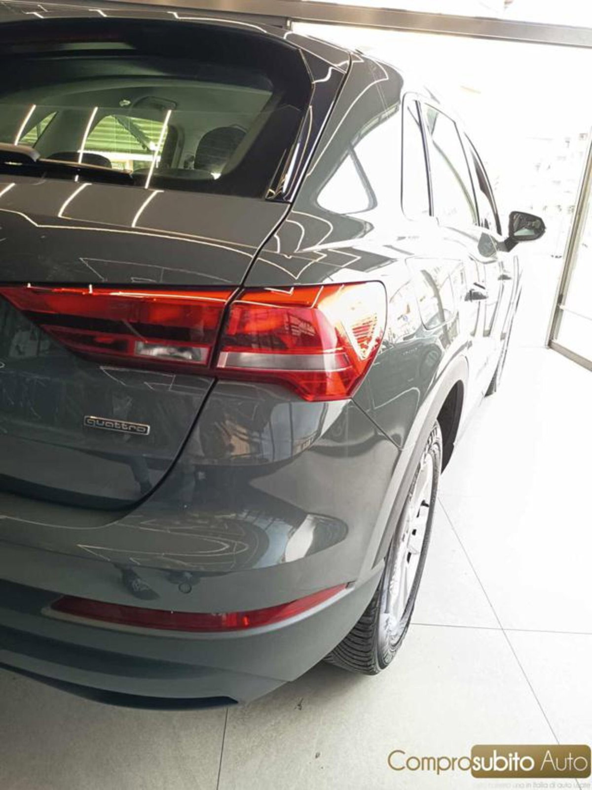 Audi Q3 35 TDI quattro Business (16)