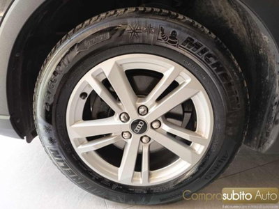 Audi Q3 35 TDI quattro Business (17)