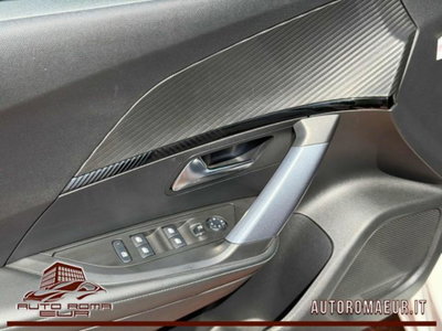 Peugeot 2008 BlueHDi 100 S&S Allure Navi Pack (10)