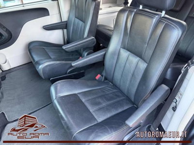 Lancia Voyager 2.8 Turbodiesel Platinum 163 CV (14)