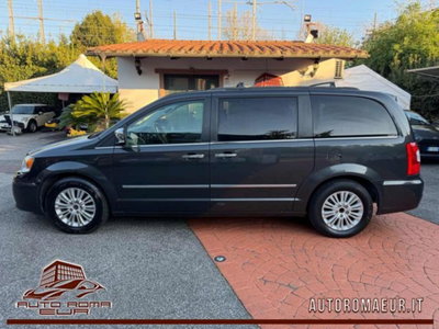 Lancia Voyager 2.8 Turbodiesel Platinum 163 CV (2)