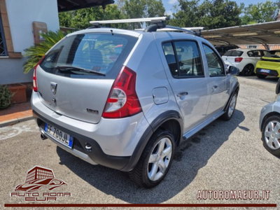 Dacia Sandero Stepway 1.5 dCi 70CV (5)