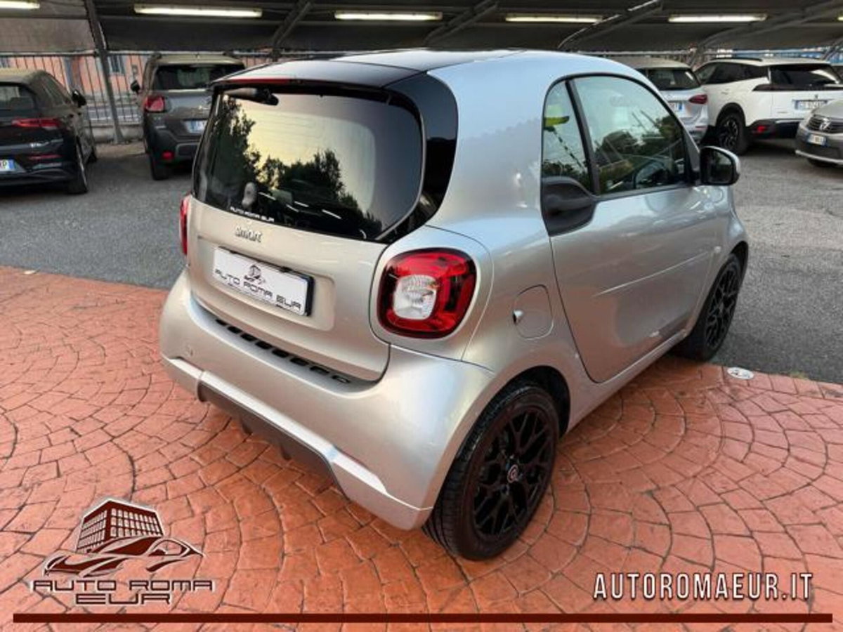 smart Fortwo 70 1.0 twinamic Superpassion (5)