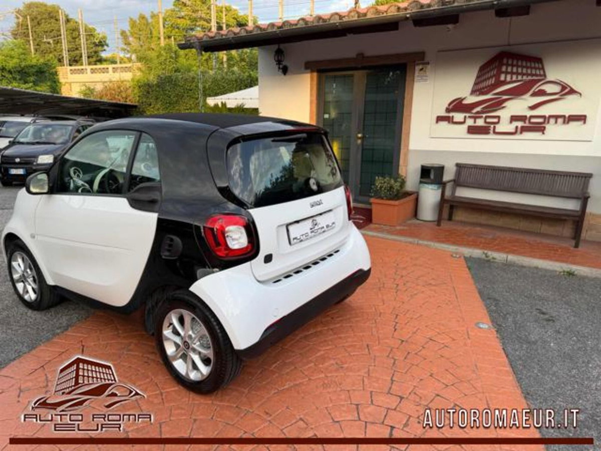 smart Fortwo EQ Racingreen (22kW) (3)