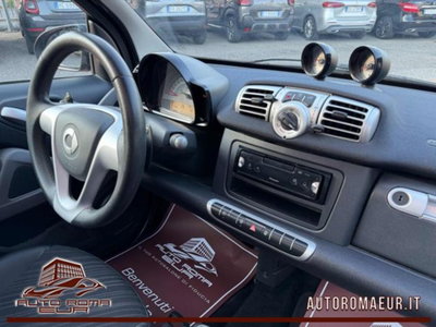 smart Fortwo 1000 52 kW MHD coupé pulse (19)