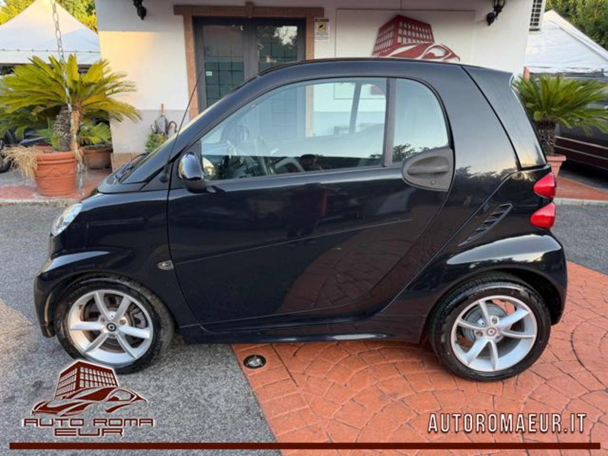 smart Fortwo 1000 52 kW MHD coupé pulse (2)