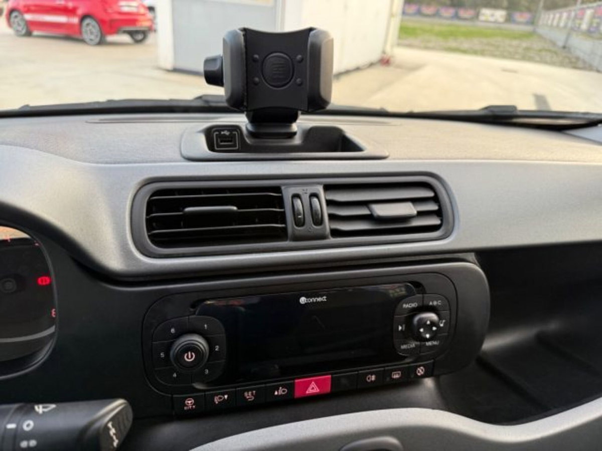 Fiat Panda 1.0 firefly hybrid s&s 70cv 5p.ti (16)