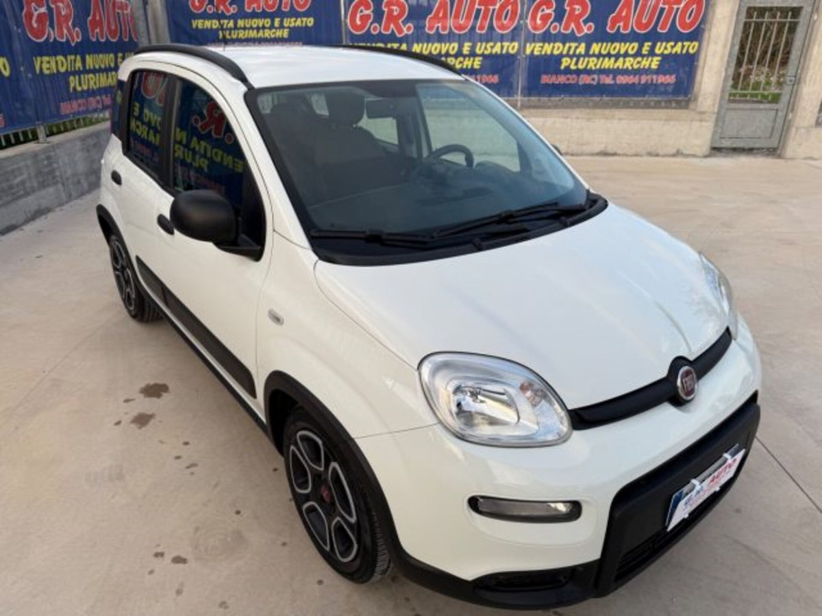 Fiat Panda 1.0 firefly hybrid s&s 70cv 5p.ti (4)
