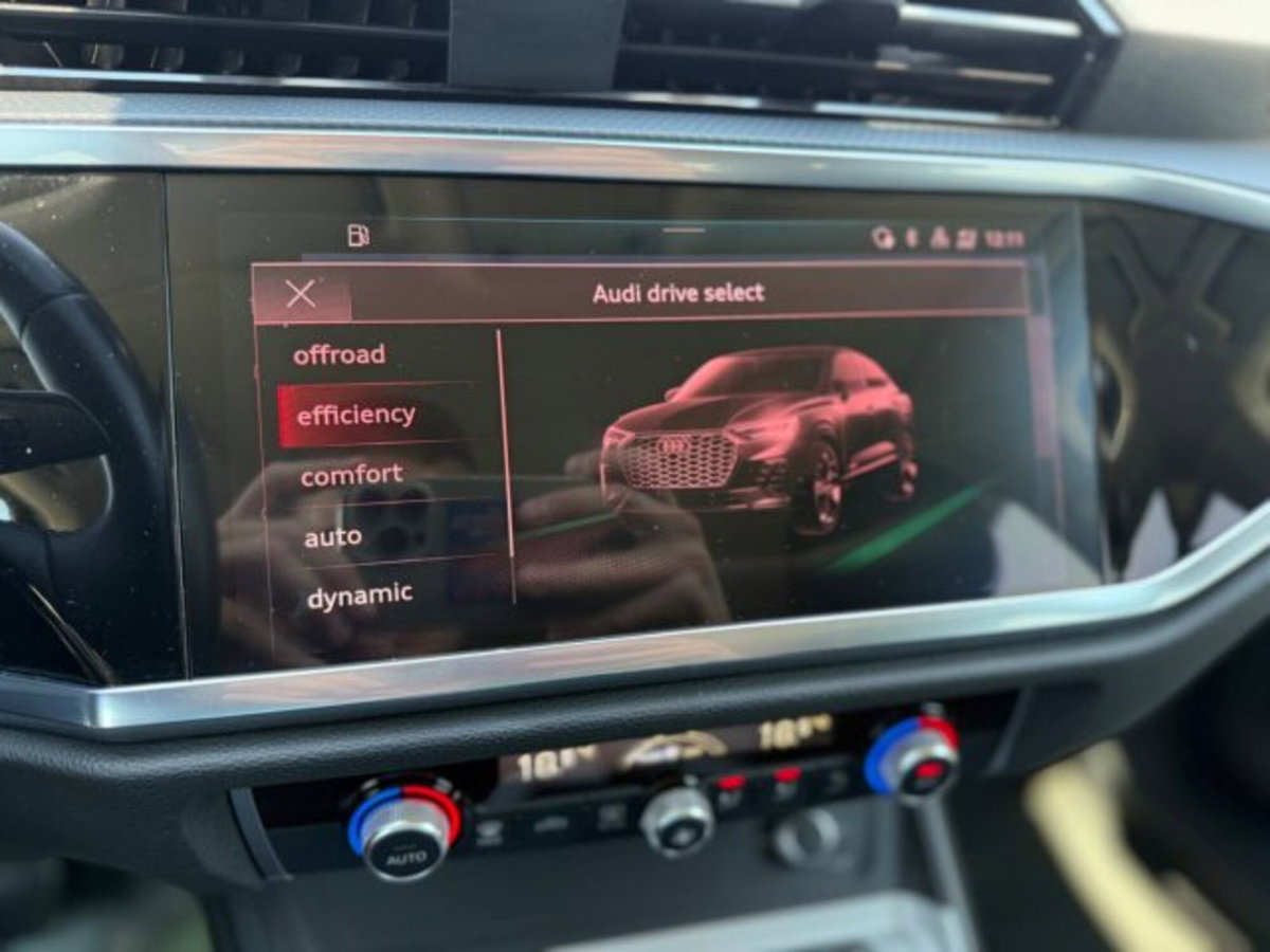 Audi Q3 Sportback 35 TDI quattro (20)