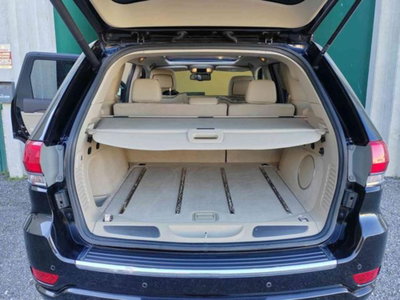 Jeep Grand Cherokee 3.0 V6 CRD 250 CV Multijet II Overland (16)