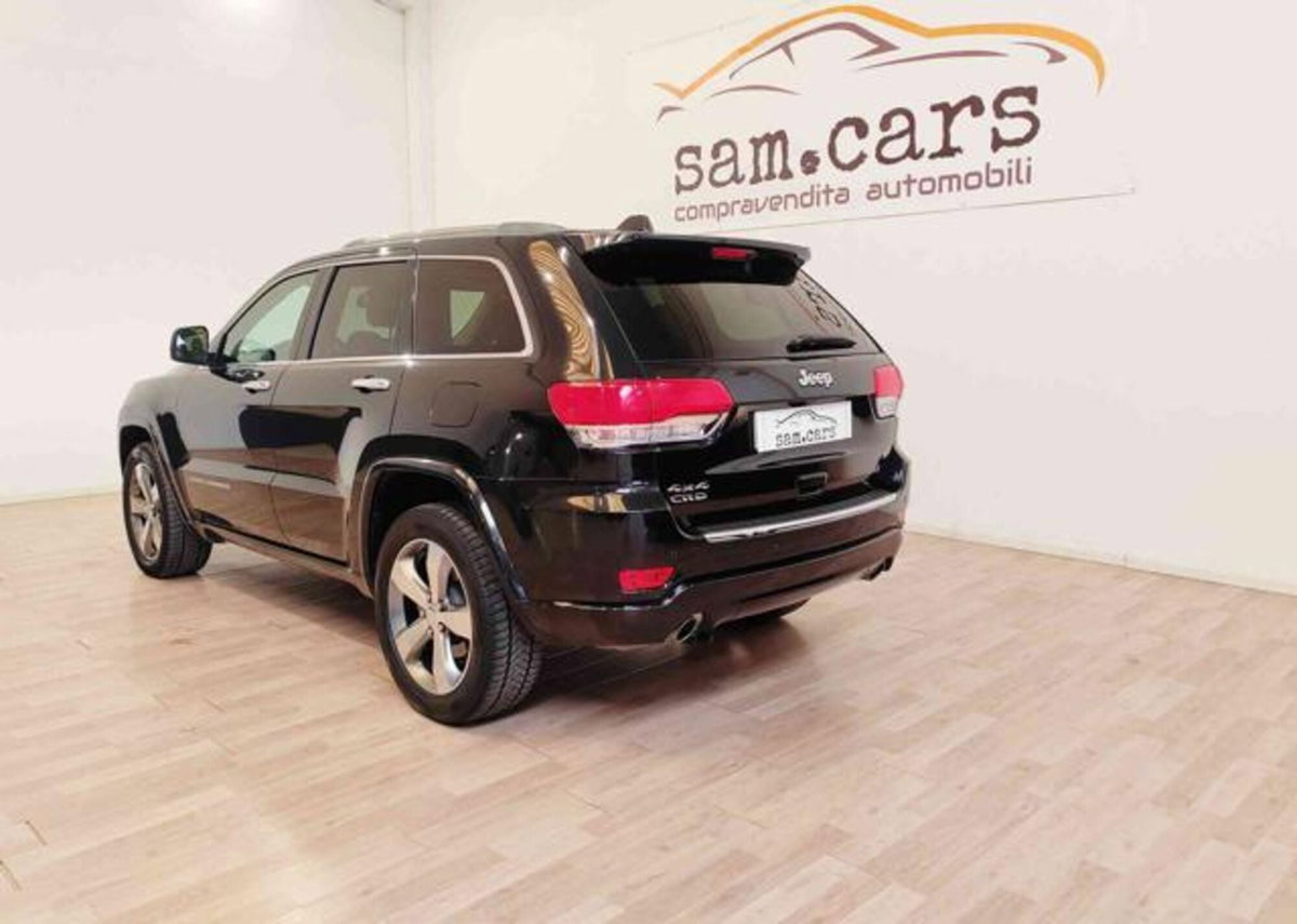 Jeep Grand Cherokee 3.0 V6 CRD 250 CV Multijet II Overland (3)