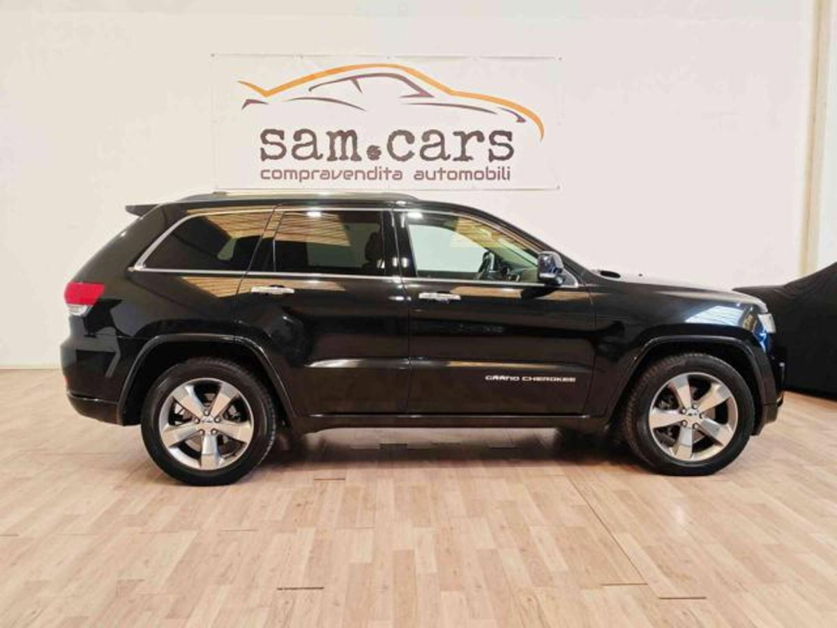 Jeep Grand Cherokee 3.0 V6 CRD 250 CV Multijet II Overland (6)