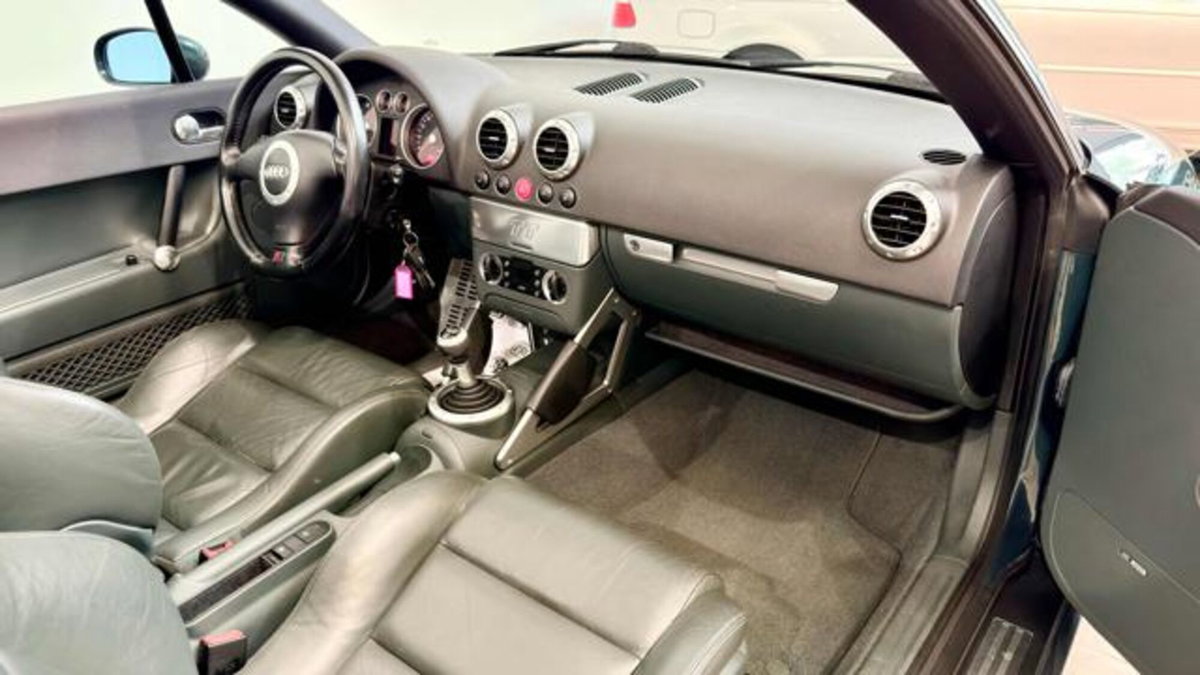 Audi TT Cabrio 1.8 T 20V 179 CV cat quattro (12)