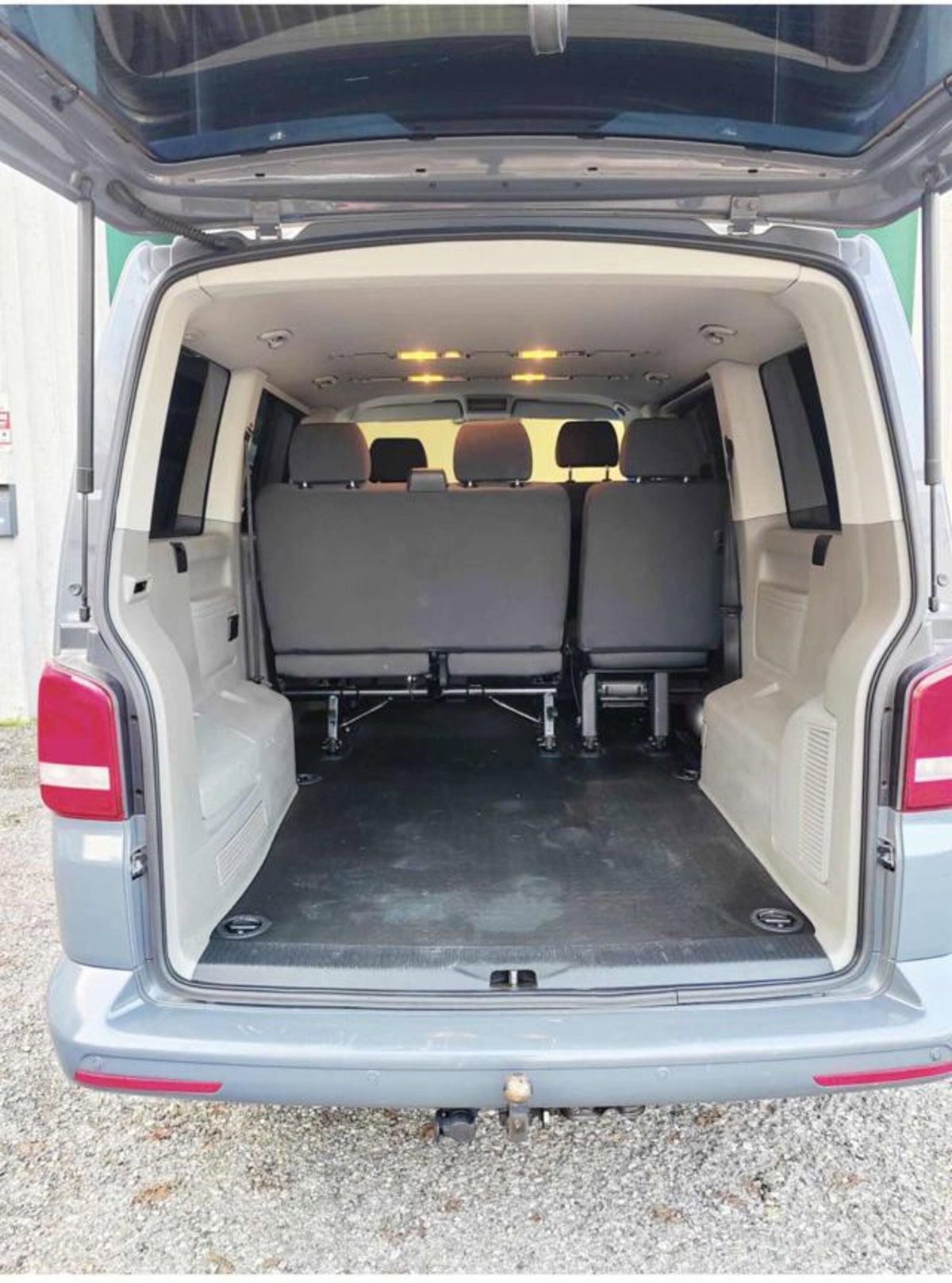 Volkswagen Veicoli Commerciali Caravelle Furgone 2.0 BiTDI 180CV DSG 4 Motion PC Comfortline (13)