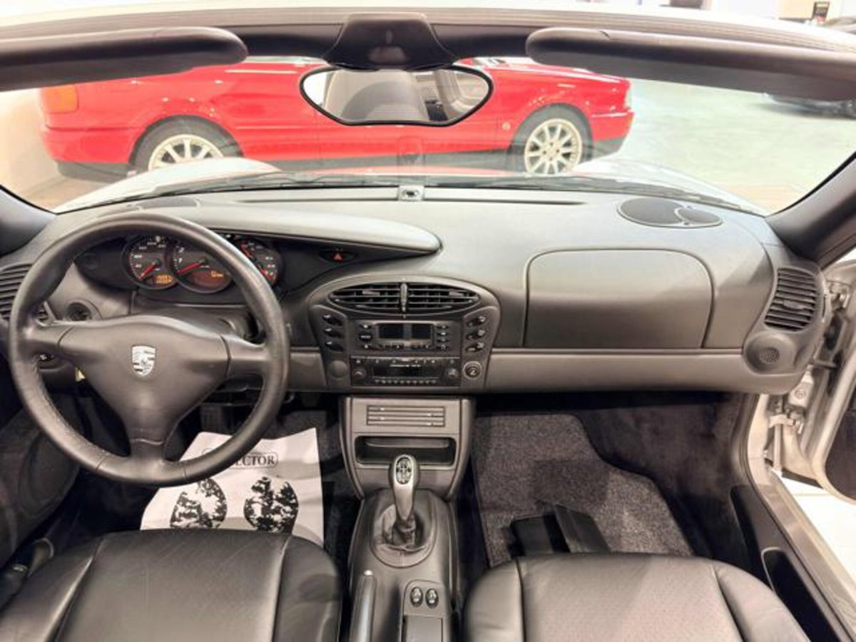 Porsche Boxster 2.7i 24V cat (12)