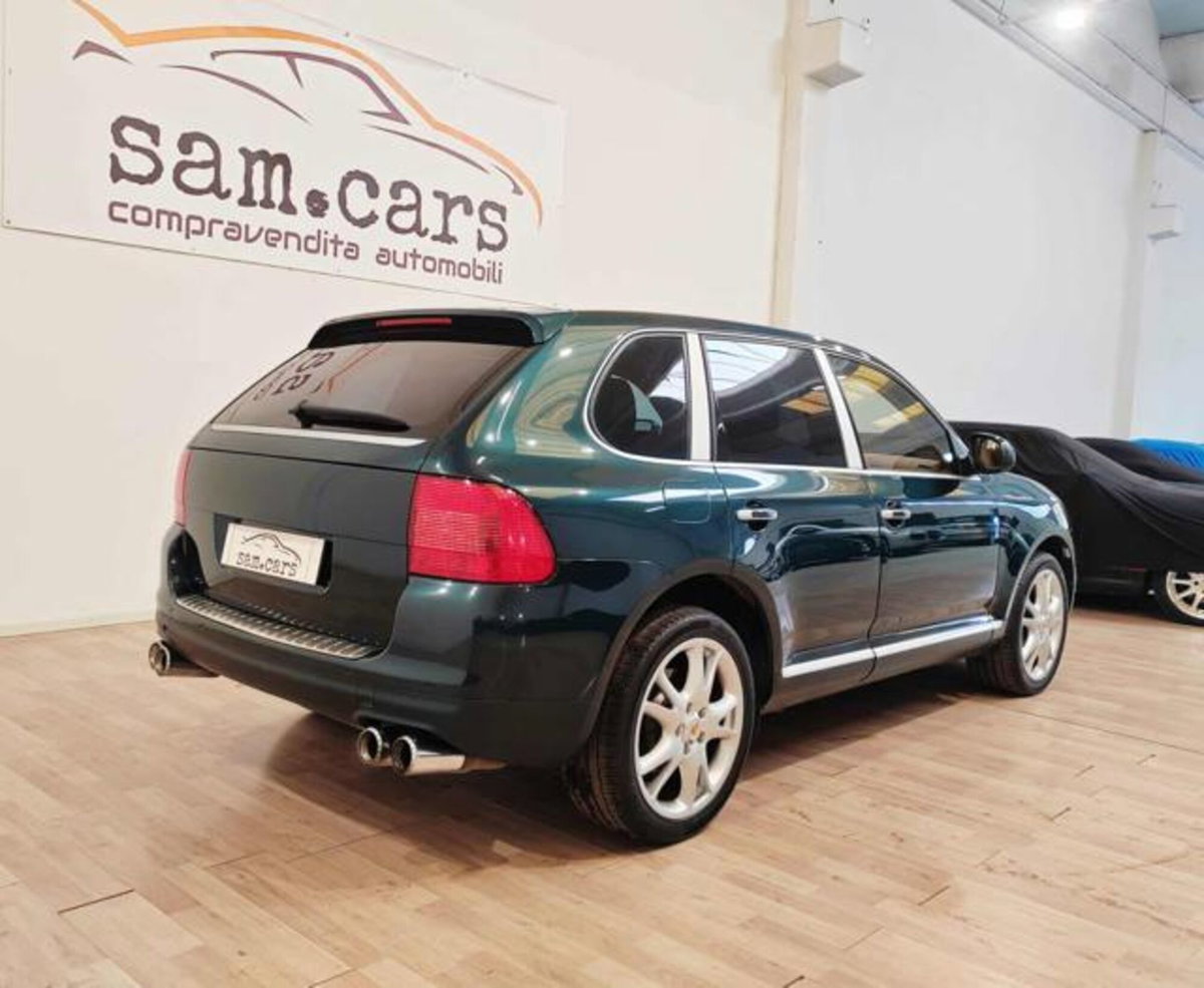 Porsche Cayenne 4.5 cat Turbo (5)