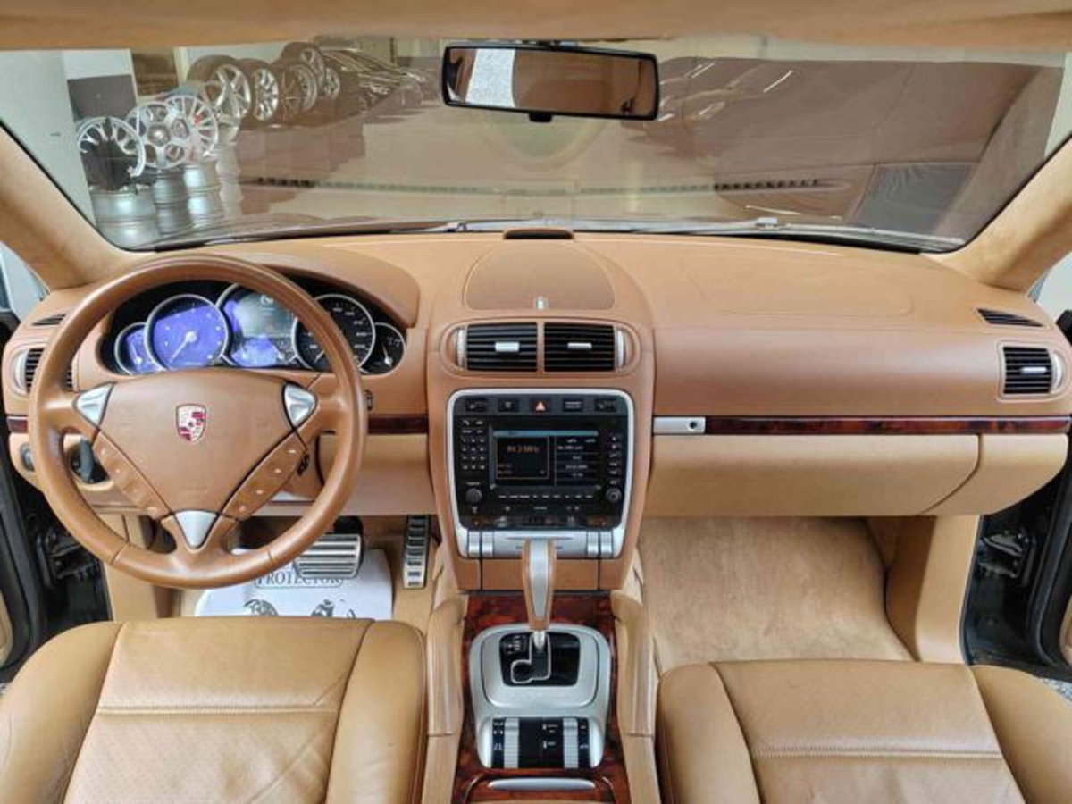 Porsche Cayenne 4.5 cat Turbo (9)