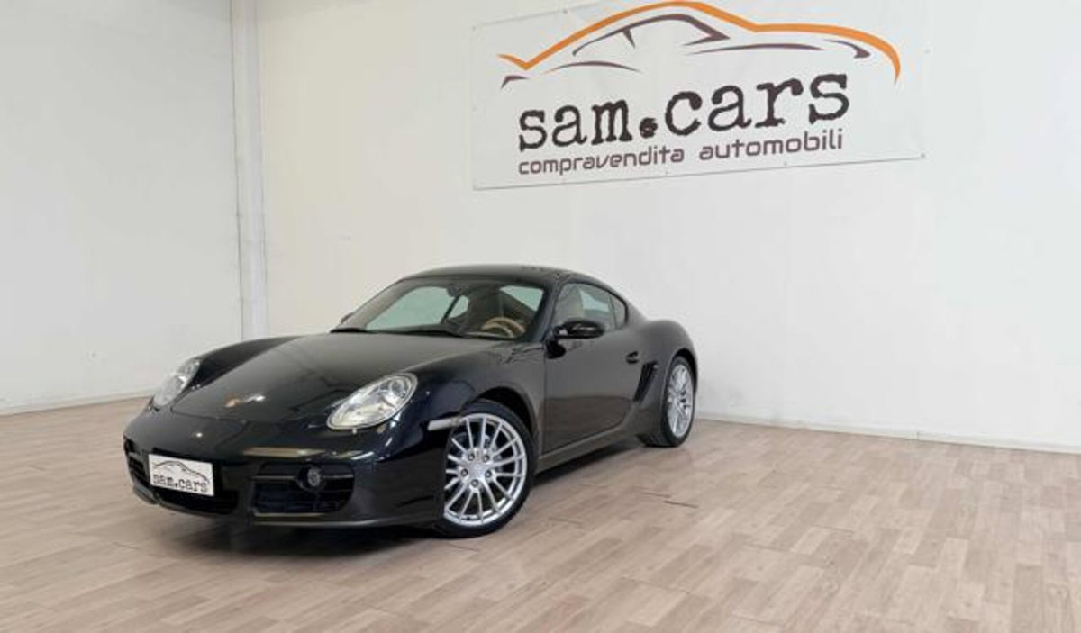 Porsche Cayman 2.7