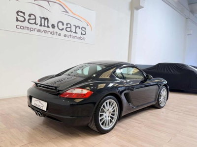 Porsche Cayman 2.7 (5)