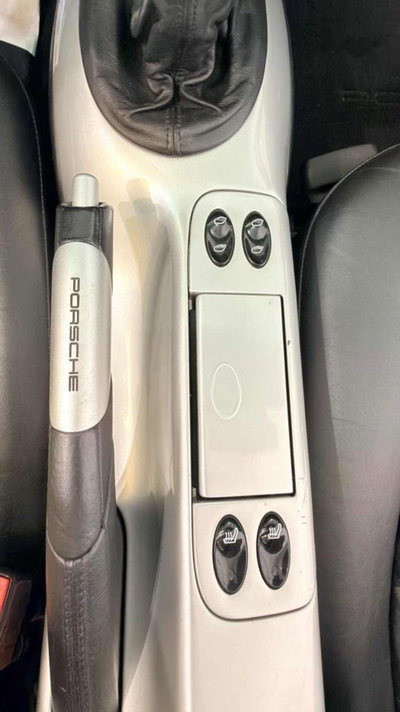 Porsche Boxster 2.5i 24V cat (15)