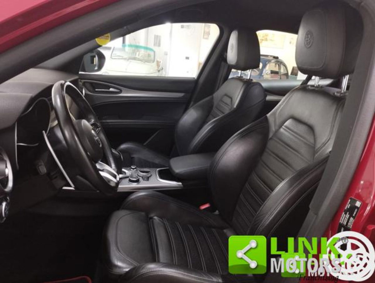 Alfa Romeo Stelvio Stelvio 2.2 Turbodiesel 210 CV AT8 Q4 Veloce (9)