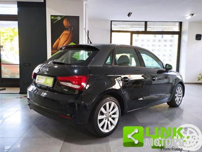 Audi A1 Sportback 1.6 TDI 116 CV Admired (5)