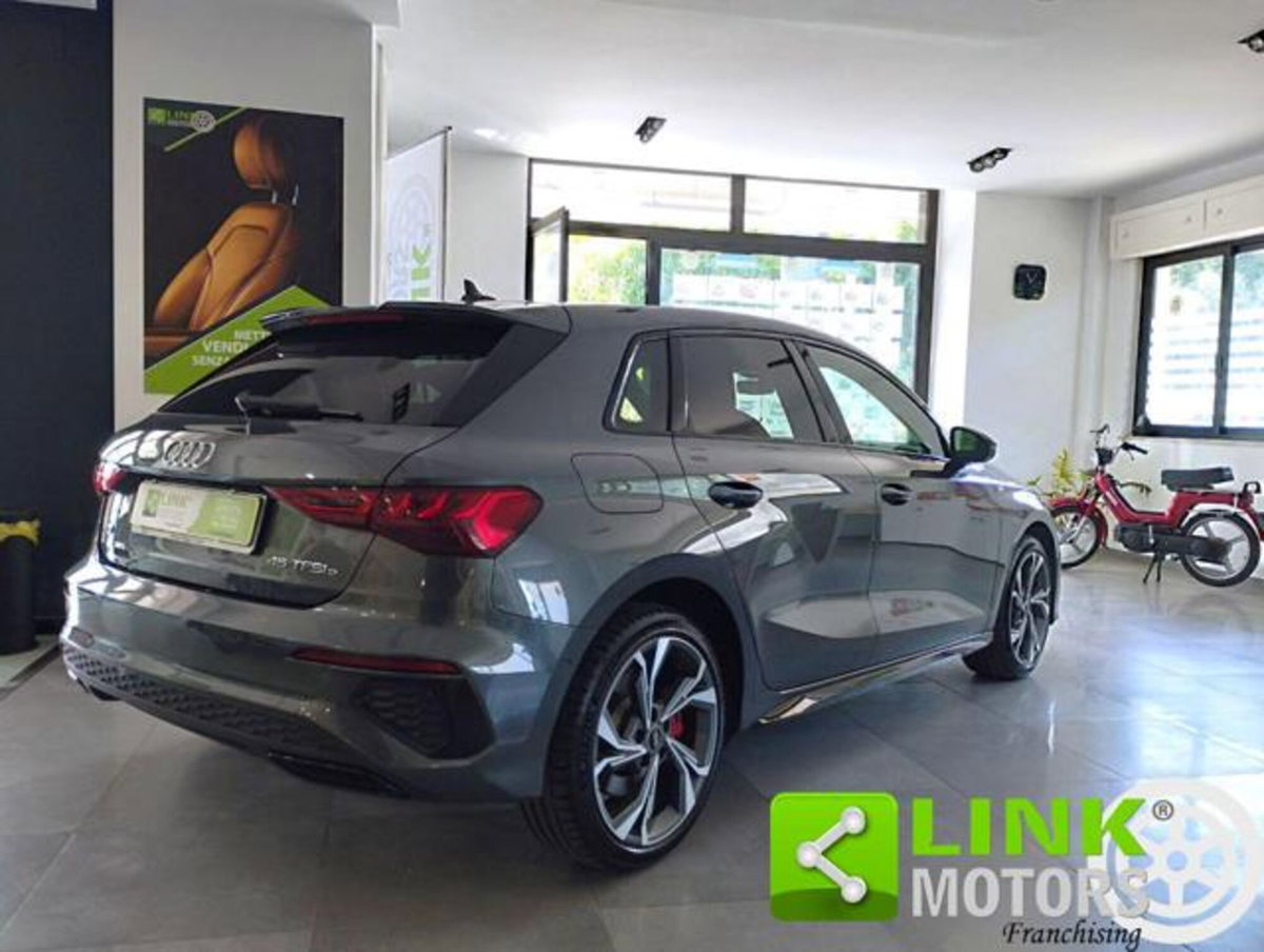 Audi A3 Sportback 45 TFSI e S tronic S line edition (4)