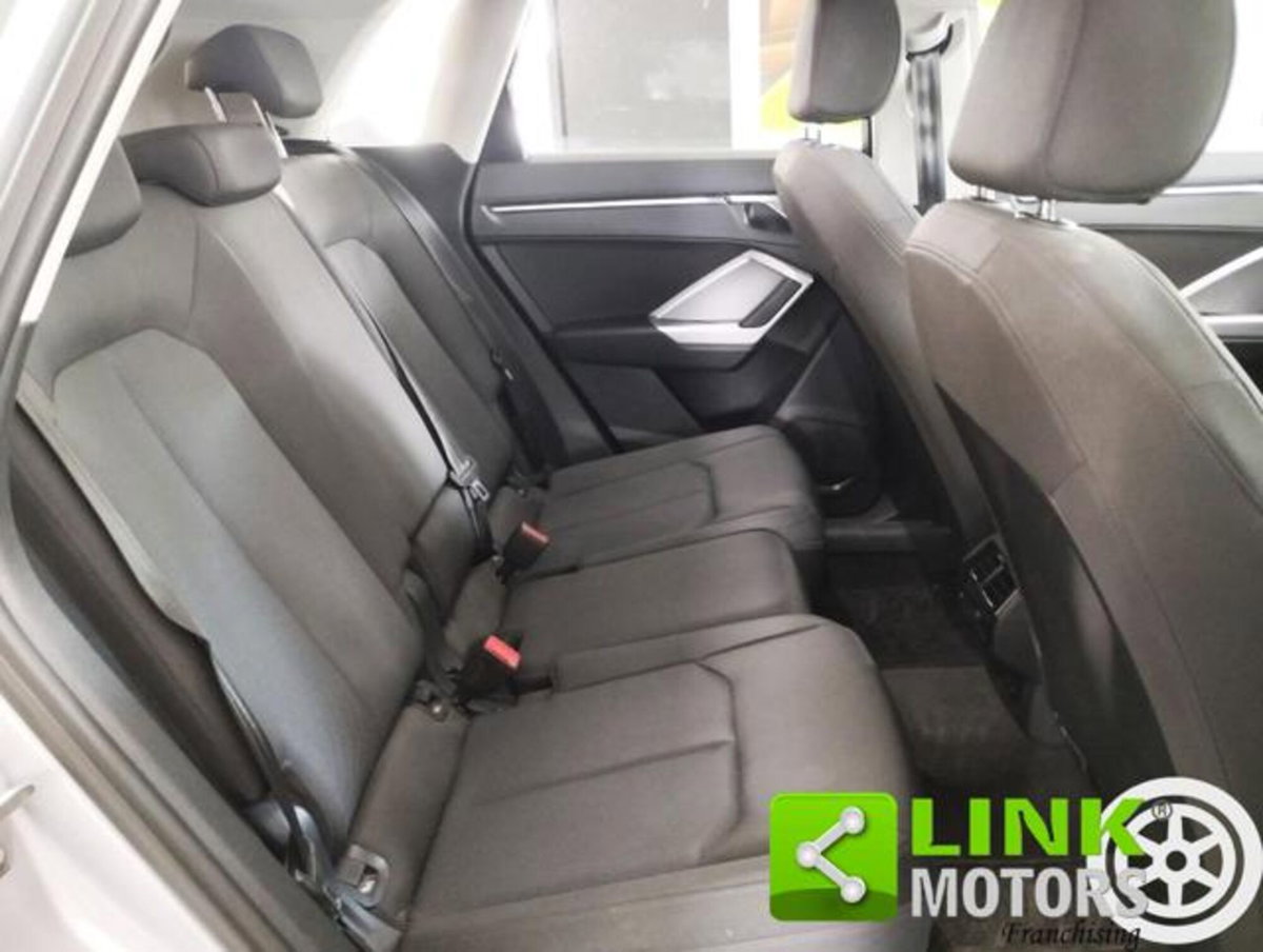 Audi Q3 35 TDI quattro S tronic Business Advanced (13)