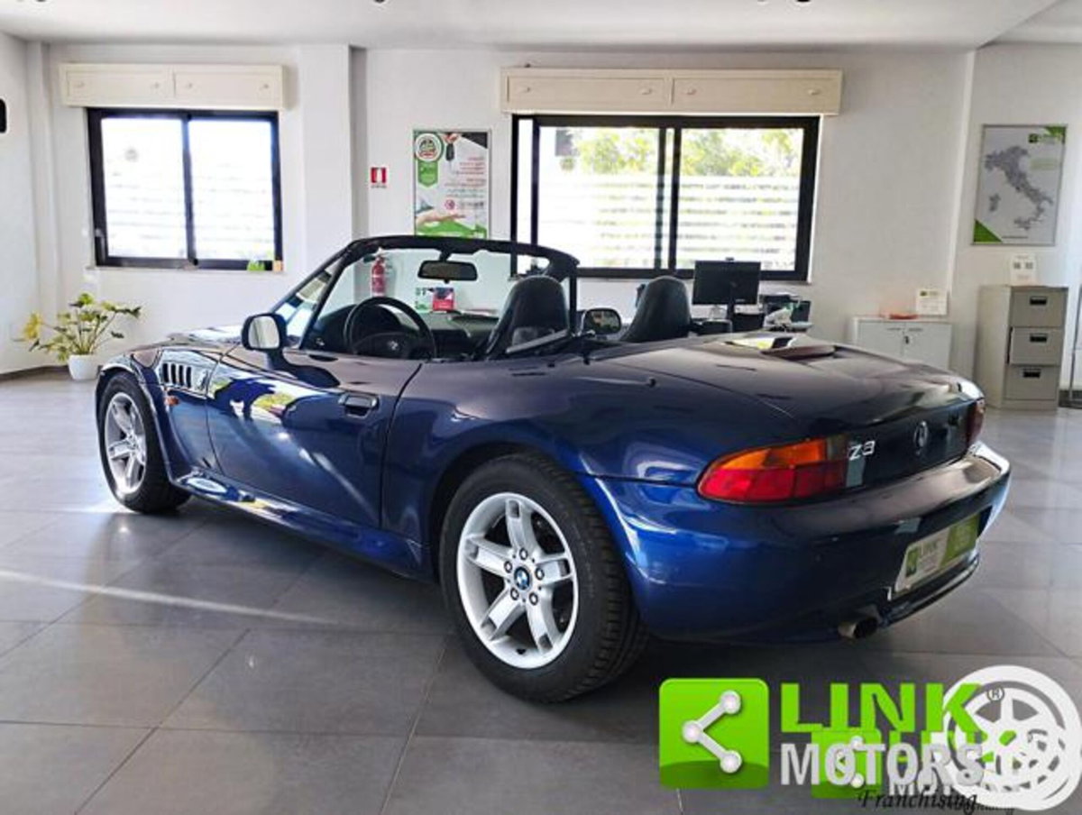 BMW Z3 Cabrio 1.9 16V cat Roadster (19)