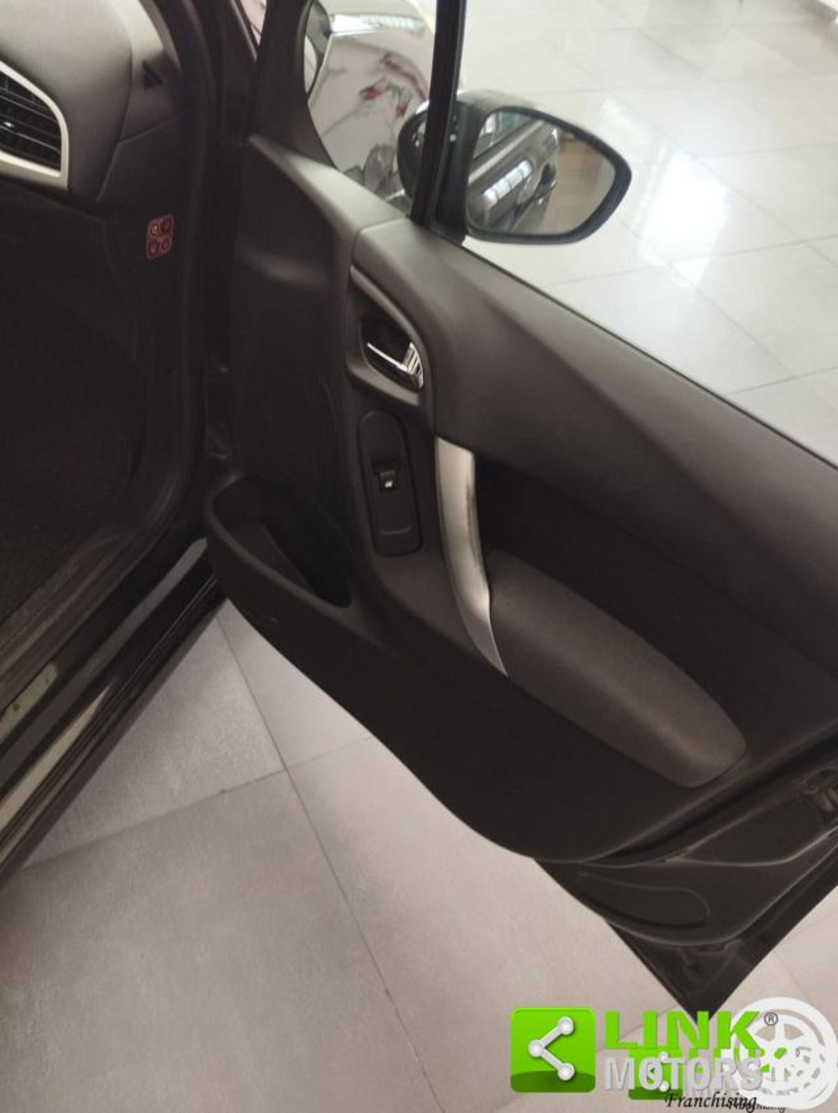 Citroen C3 1.4 HDi 70 Business (15)