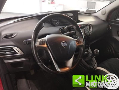 Lancia Ypsilon 1.2 69 CV 5 porte GPL Ecochic Gold (9)