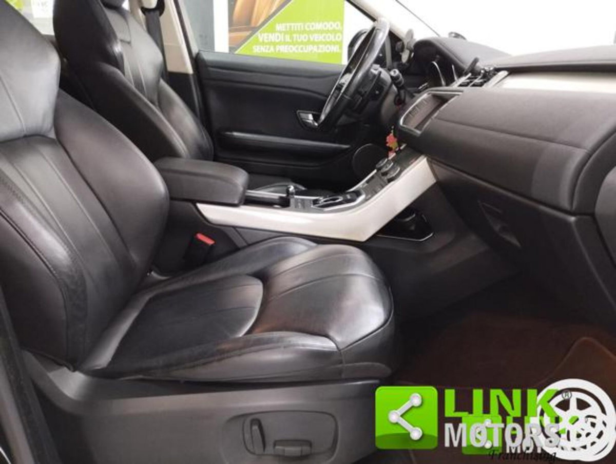 Land Rover Range Rover Evoque 2.0 TD4 150 CV 5p. Pure (16)