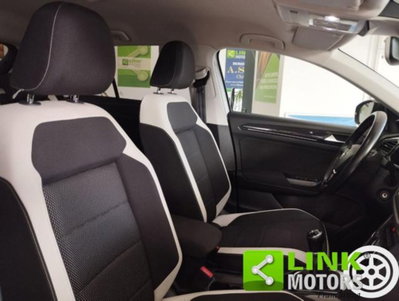 Volkswagen T-Roc 1.6 TDI SCR Advanced BlueMotion Technology (11)