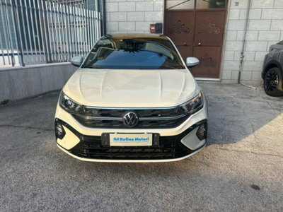Volkswagen Taigo 1.0 TSI 110 CV DSG R-Line usata