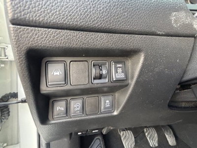 Nissan Qashqai 1.6 dCi 4WD Tekna (11)