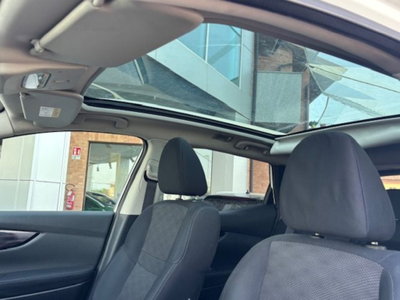 Nissan Qashqai 1.6 dCi 4WD Tekna (16)