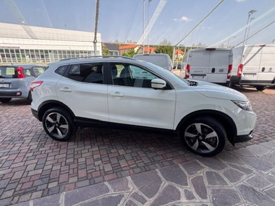 Nissan Qashqai 1.6 dCi 4WD Tekna (4)
