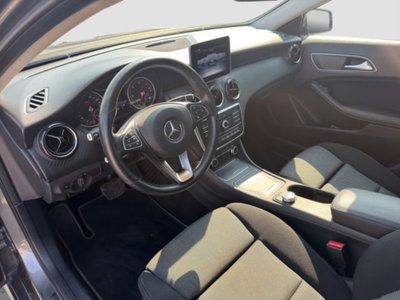 Mercedes-Benz CLA Shooting Brake 200 d Automatic Business (9)