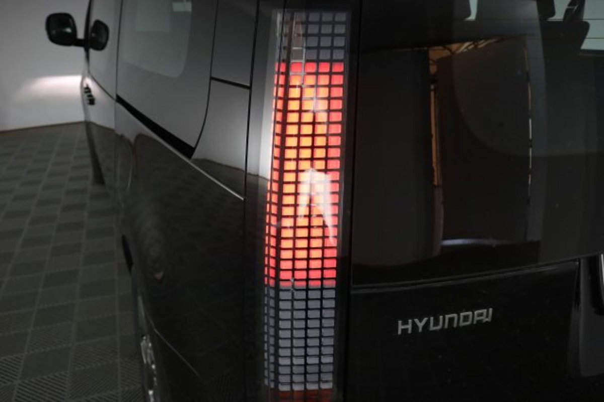 Hyundai Staria 2.2 2wd auto (11)