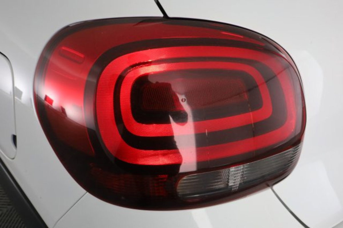 Citroen C3 1.2 puretech Max s&s 83cv neopatentati (10)