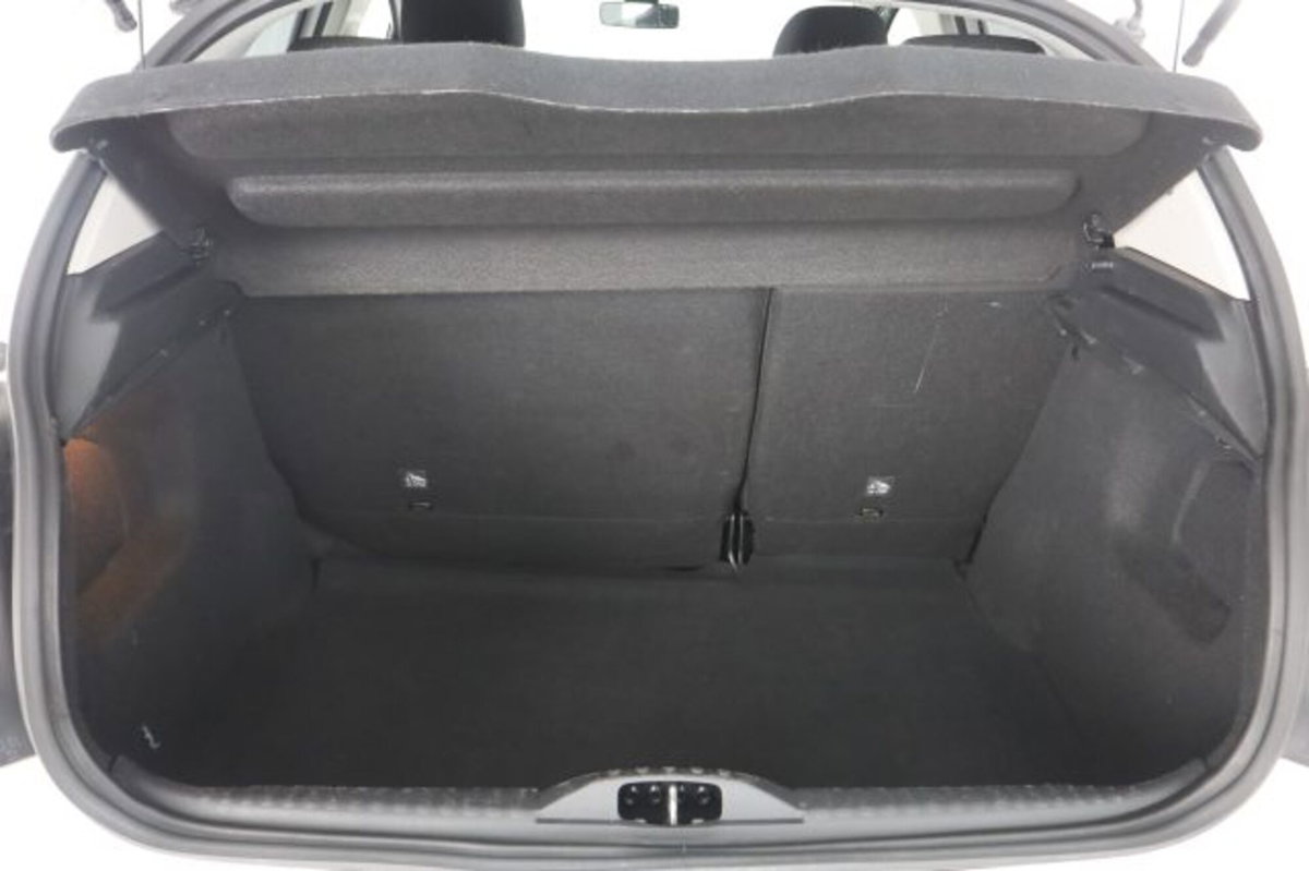 Citroen C3 1.2 puretech Max s&s 83cv neopatentati (6)