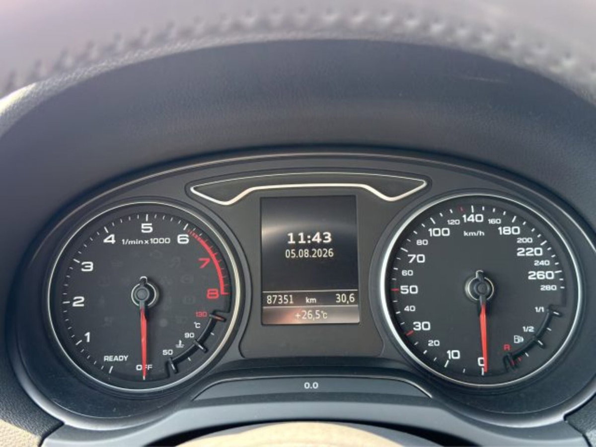 Audi A3 Sportback 35 TFSI COD S tronic Business (15)