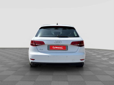 Audi A3 Sportback 35 TFSI COD S tronic Business (4)