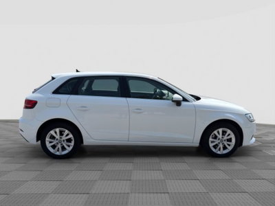 Audi A3 Sportback 35 TFSI COD S tronic Business (6)