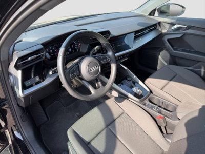 Audi A3 Sportback 30 TDI S tronic Business (9)