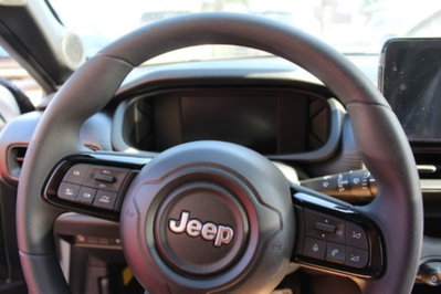 Jeep Avenger 1.2 turbo Longitude fwd 100cv (10)