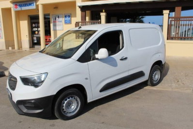 Opel Combo Furgone Cargo 1.5 Diesel 100CV PC 1000kg Edition usato