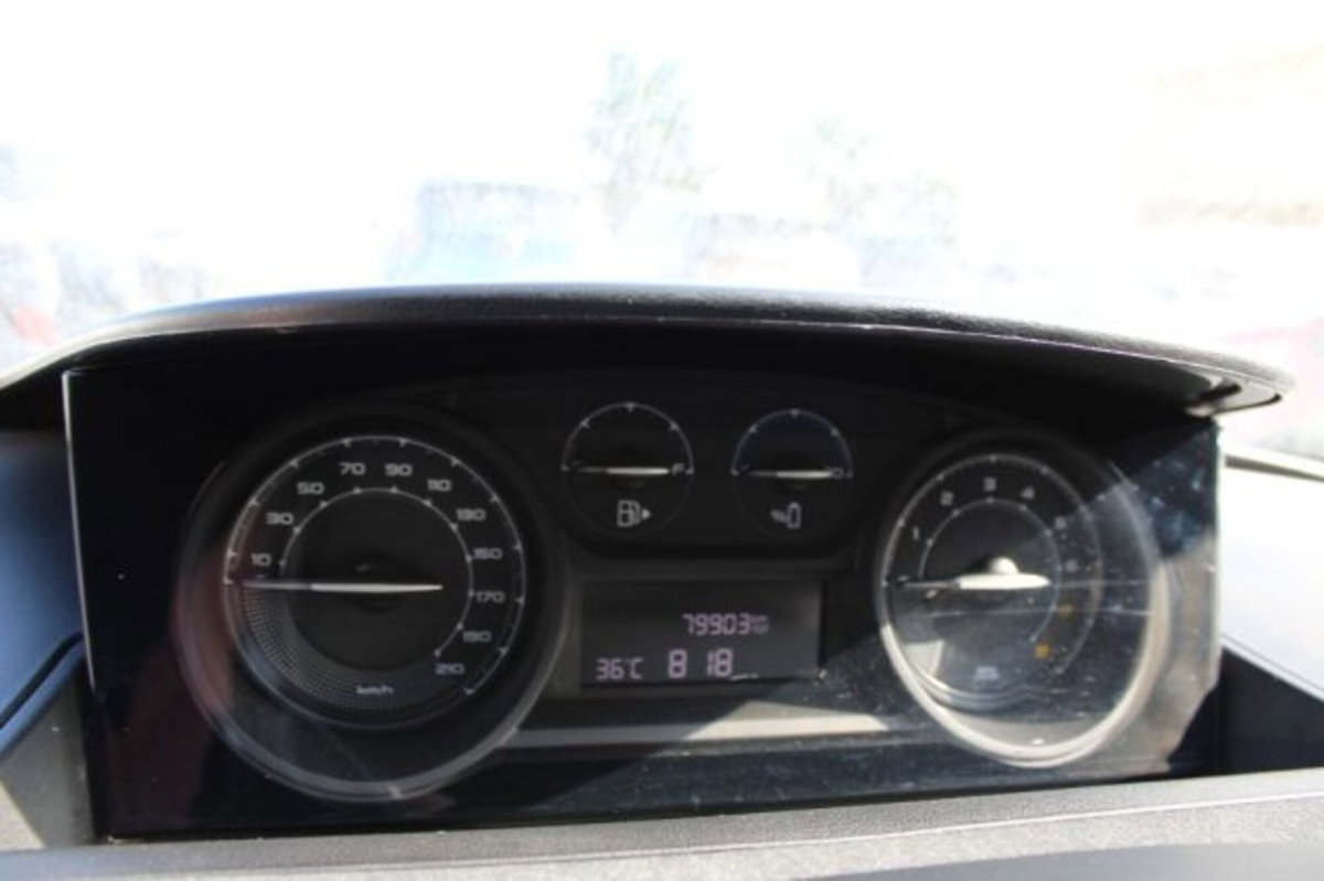 Lancia Ypsilon 1.0 FireFly 5 porte S&S Hybrid Silver Plus (7)