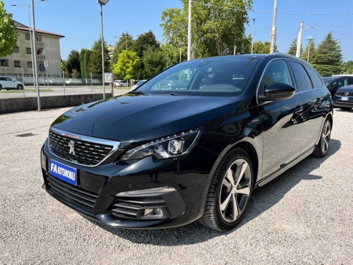 Peugeot 308 SW BlueHDi 130 S&S EAT8 GT Line (2)